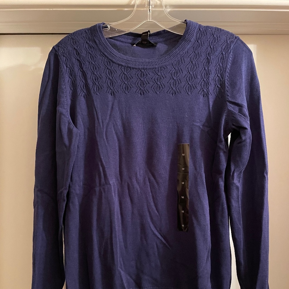 Women's Banana Republic Sweater
